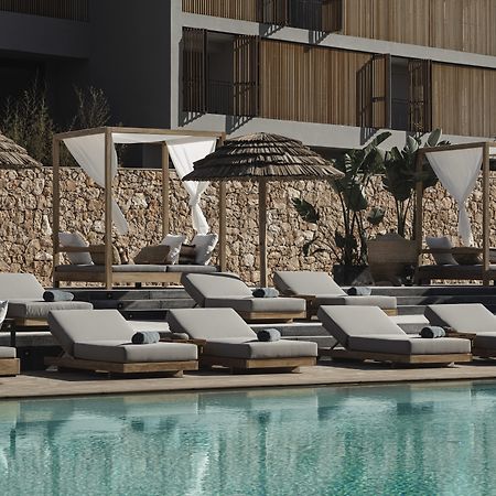 Oku Ibiza (Adults Only) Hotel San Antonio Kültér fotó The pool at the hotel