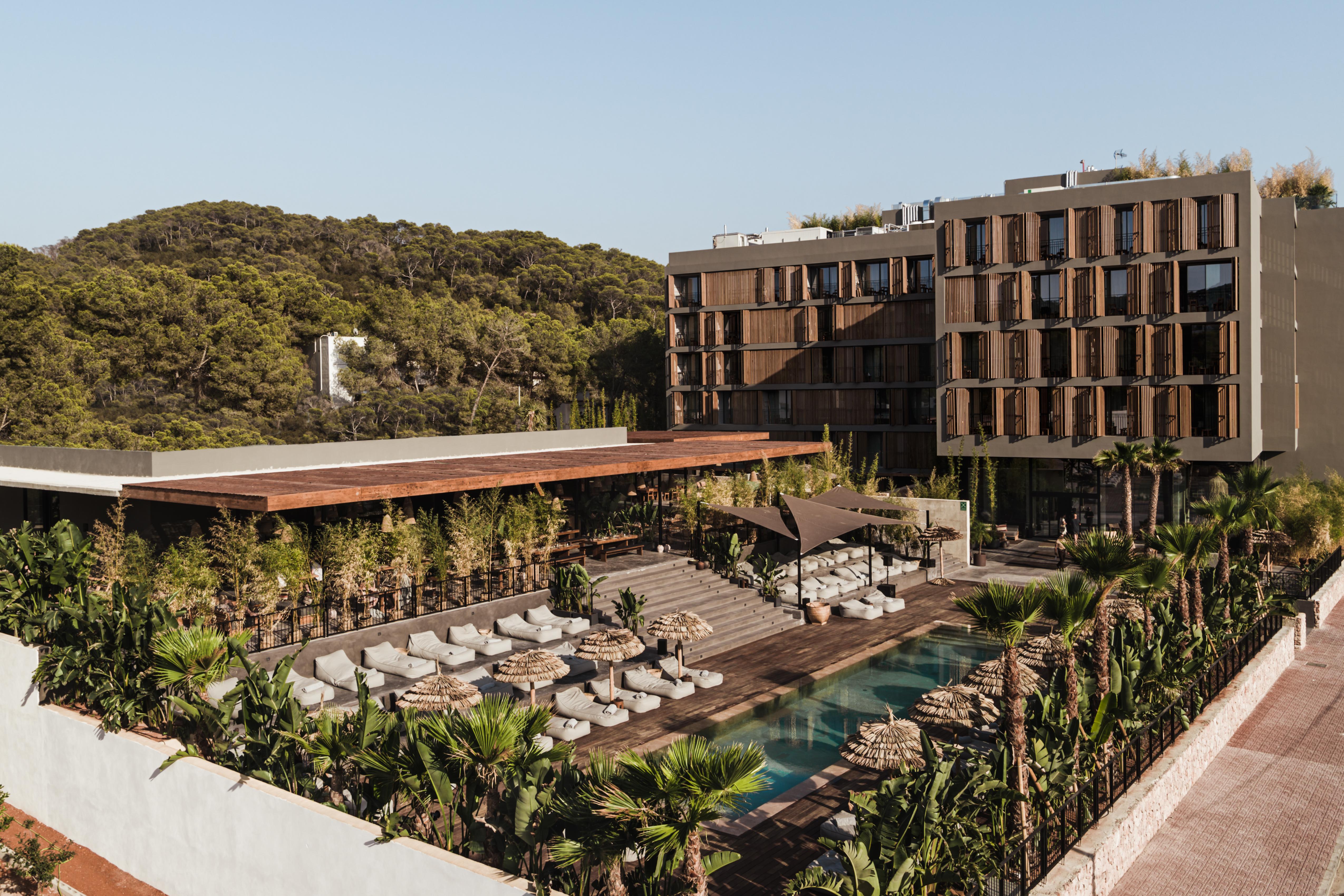 Oku Ibiza (Adults Only) Hotel San Antonio Kültér fotó The hotel in 2016